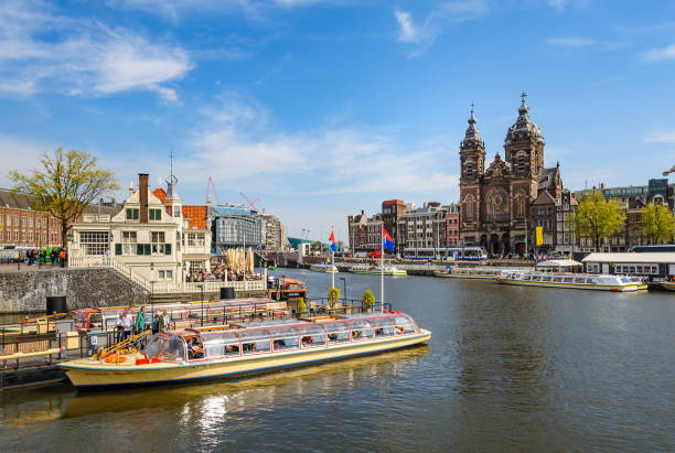 Netherland Tour Packages